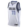 Nike Dri-FIT NBA Dallas Mavericks Luka Doncic Association Edition 2022/23 Swingman Jersey White XL