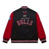 Mitchell & Ness NBA Primetime Heavyweight Satin Jacket Vintage Logo Chicago Bulls Black S