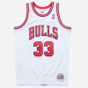 MITCHELL & NESS CHICAGO BULLS SCOTTIE PIPPEN #33 SWINGMAN 2.0 JERSEY WHITE