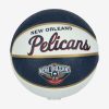 WILSON NBA TEAM RETRO MINI NEW ORLEANS PELICANS BASKETBALL 3 NAVY/WHITE