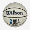 WILSON NBA FORGE PRO UV BSKT Sand 7